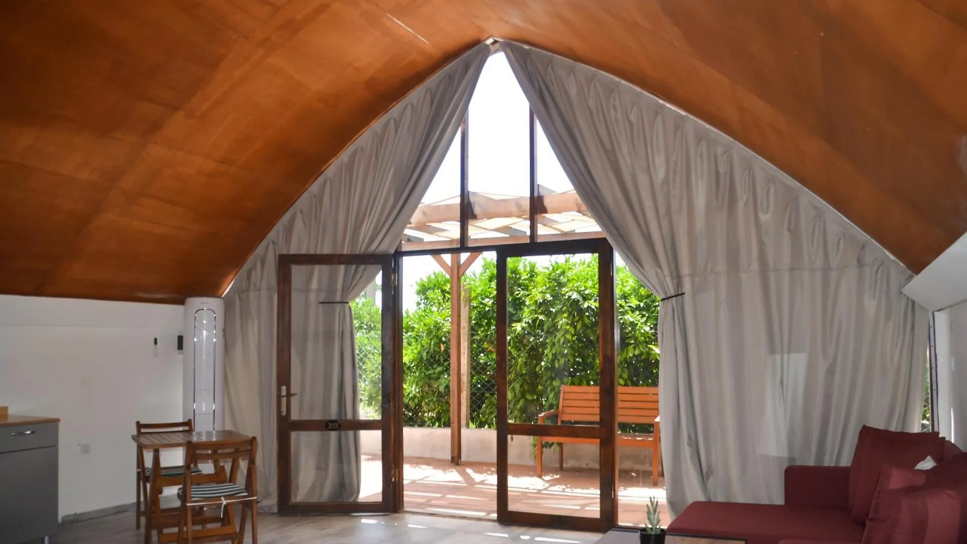 Hotel Quonset Glamping Seferihisar